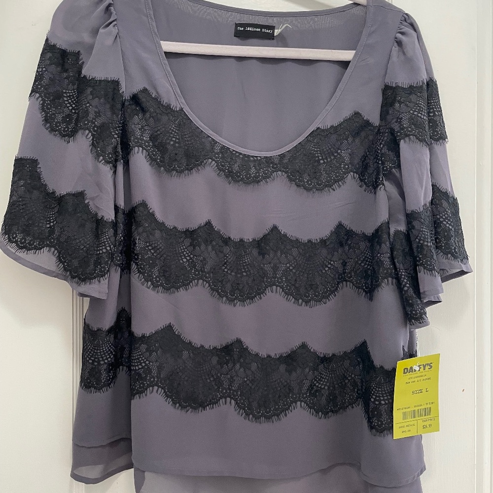 NWT Women's Short Sleeve Layered Gray Top with Black Lace accents size L